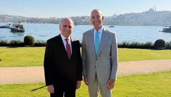 بغداد وواشنطن تبحثان مستقبل التعاون الثنائي والأوضاع المالية وتطورات سعر صرف الدينار في إسطنبول