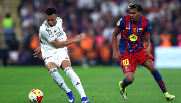 قمة 11 مساءً.. برشلونة وريال مدريد في كلاسيكو إسبانيا
